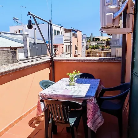 A Due Passi Dal Centro Di - Terra E Luna Rossa Conversano